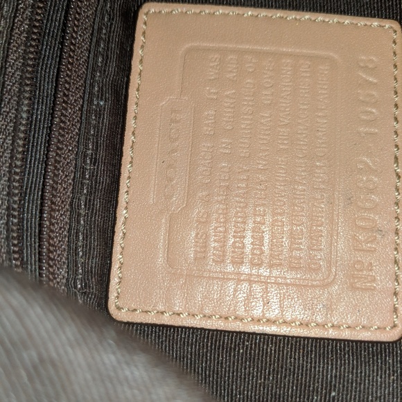 Coach purse - Picture 3 of 6